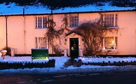 Meryan House Hotel